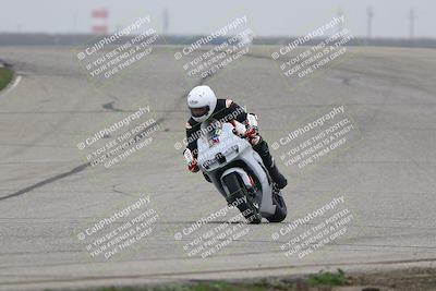 media/Nov-29-2025-TrackDaz (Sat) [[10ae2d9bce]]/B Group/Session 3 (Outside Grapevine)/